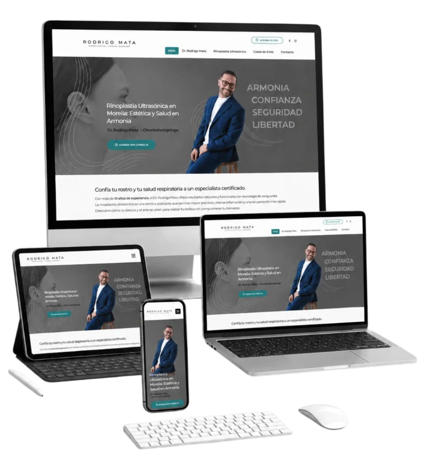 Diseño web responsivo de Publinovo mostrado en monitor, laptop, tablet y celular